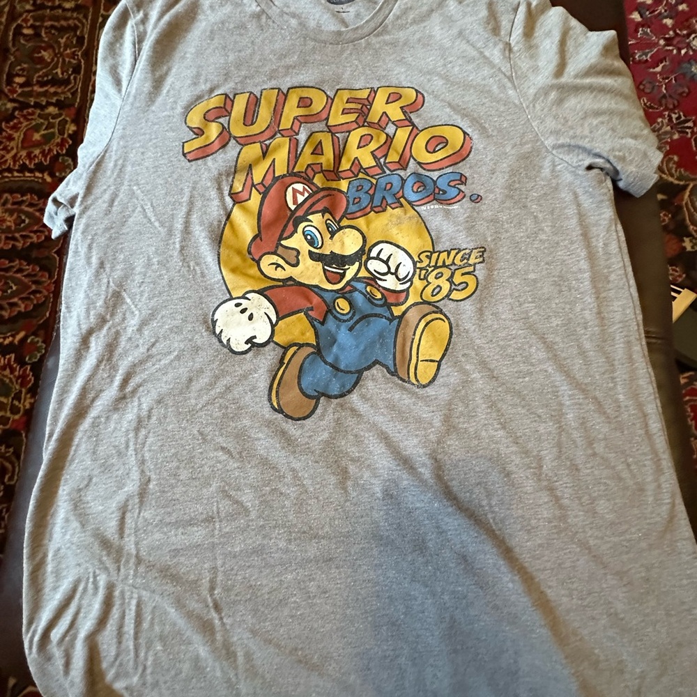 Old Navy Super Mario Bros Gray T-Shirt